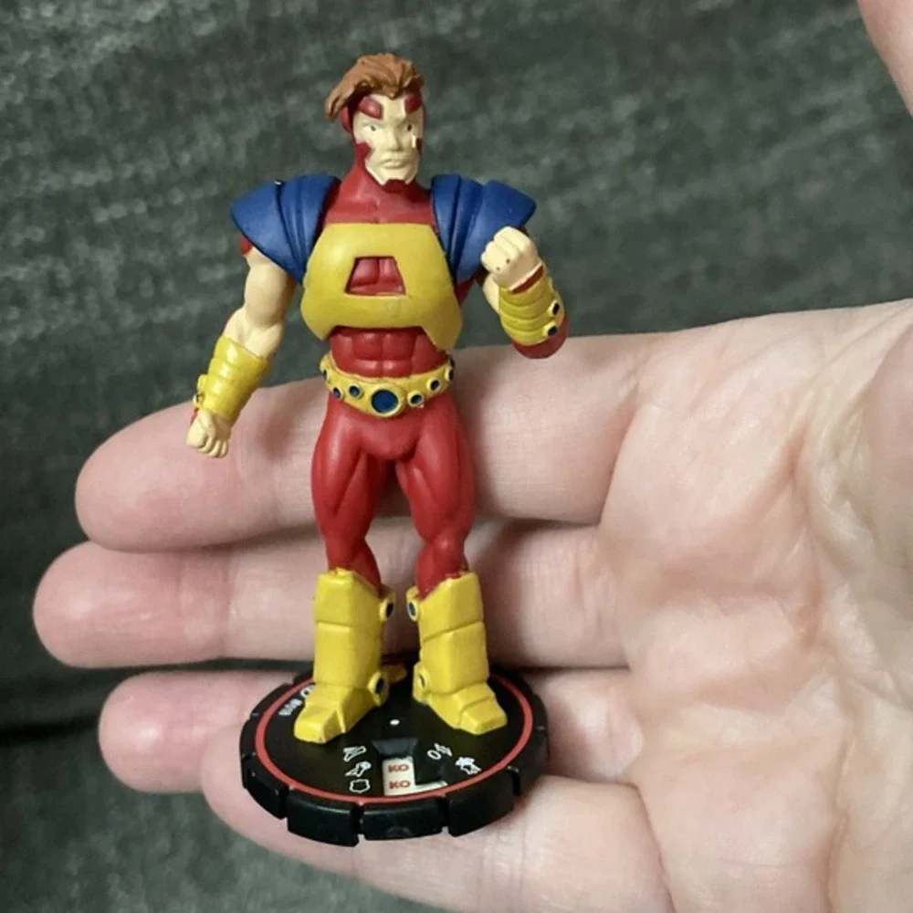 Heroclix Marvel Fantastic Forces Figures LOT of 16‎